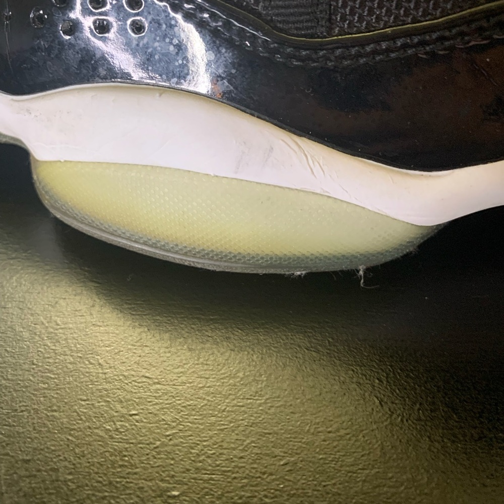 Men’s Jordan’s size 9 - Picture 5 of 8